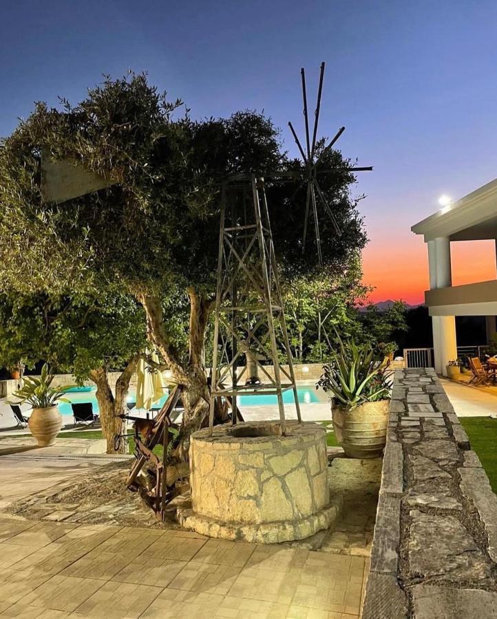 Blue Sky Villa In Crete Epano Vathia Exterior foto